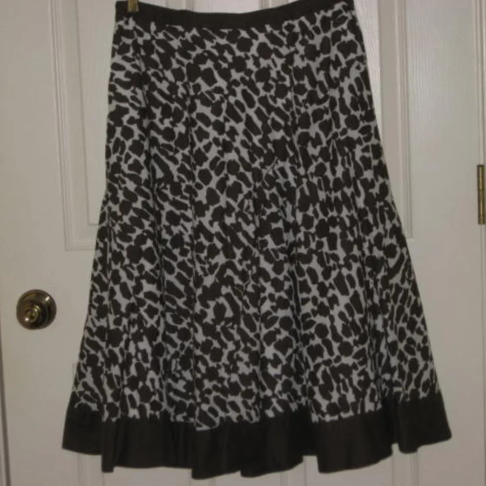 Chicos Animal Leopard Flared Midi Skirt Sz 1 M Brown Cotton Lined 28" EUC - Picture 11 of 14